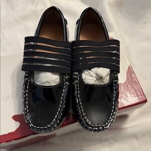 Venettini Girls 55-Lily  Black patent strap shoe